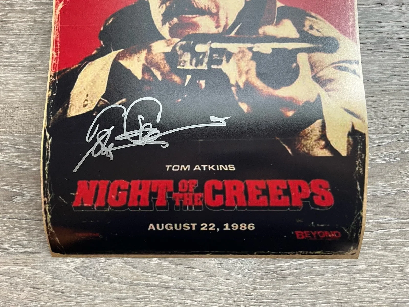 Tom Atkins — Tom Atkins Signed Night Of The Creeps 11x17 Photo ACOA COA Horror Auto, image 3