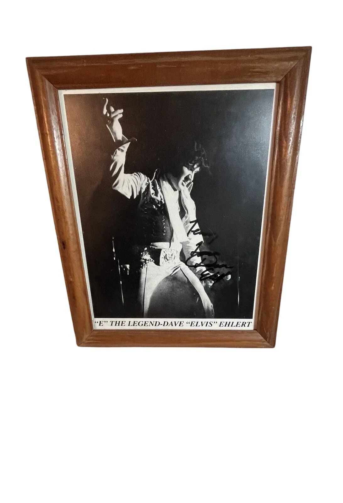 “E” THE LEGEND-DAVE “ELVIS” EHLERT FRAMED PHOTO SIGNED ELVIS IMPERSONATOR, изображение 2