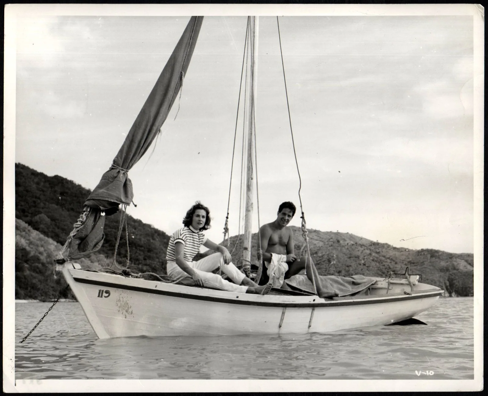 VIRGIN ISLAND 1958 John Cassavetes, Virginia Maskell, Sidney Poitier 2 STILLS, изображение 2