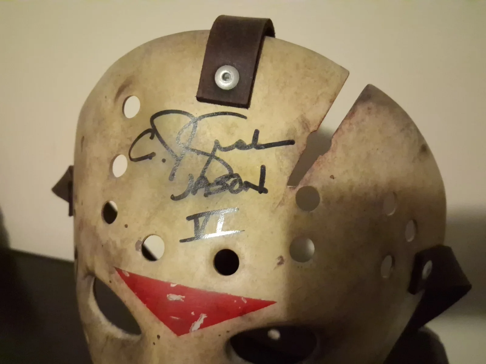 C.J. Graham AUTOGRAPHED SIGNED Friday the 13th Part 6 Jason Lives Mask + Stand, image 2