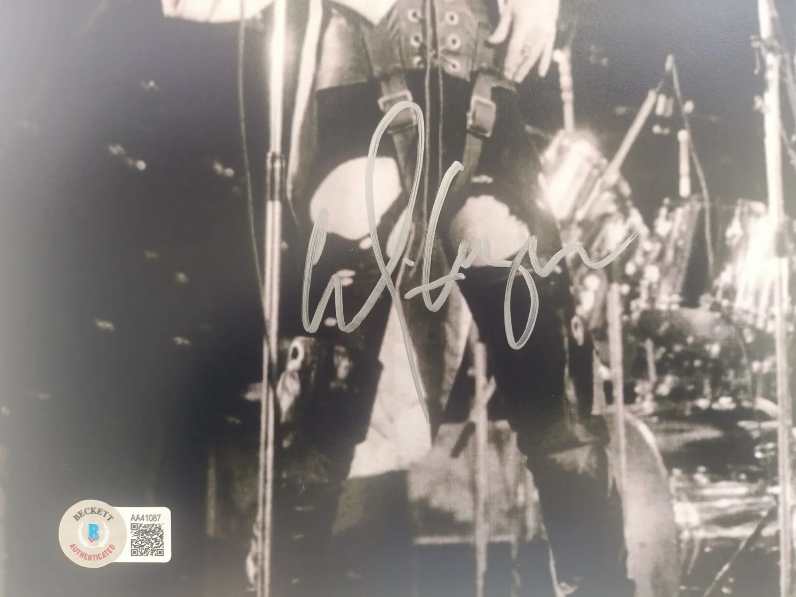 Alice Cooper Signed Live Concert Photo with COA Autograph Silver Ink, изображение 2