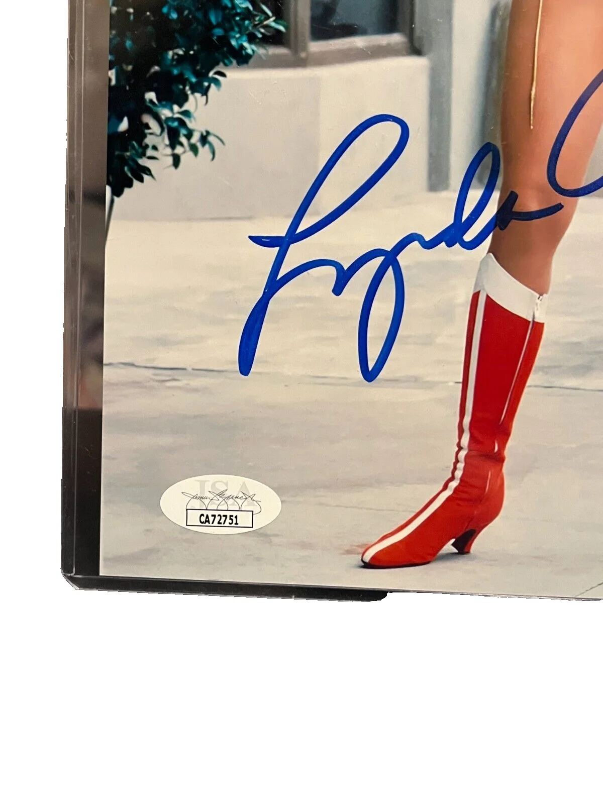 Lynda Carter — Lynda Carter - Wonder Woman Signed 8x10 Photo JSA, изображение 3