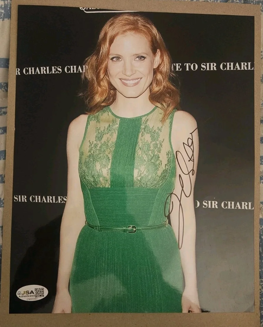 Jessica Chastain — Jessica Chastain Signed Autograph 8x10 Photo W/JSA Authentication, image 3