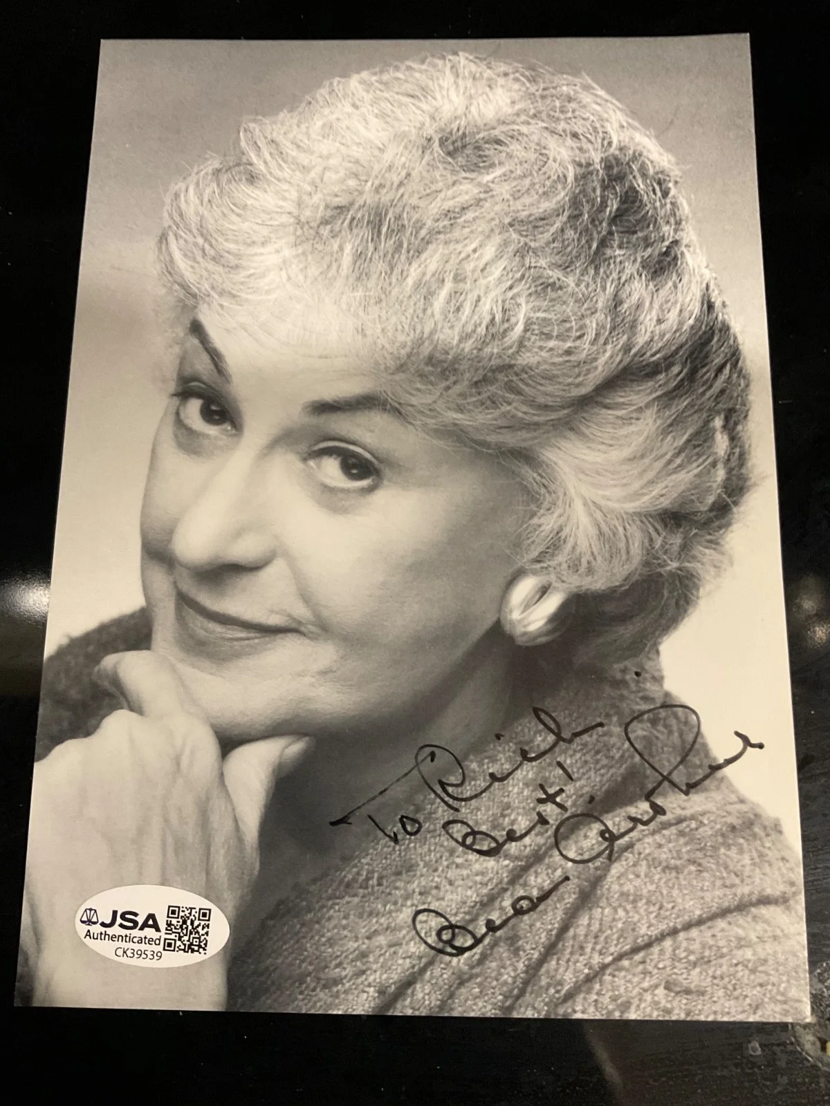 BEA ARTHUR — DECEASED GOLDEN GIRLS MAUDE BEA ARTHUR BEATRICE SIGNED 5x7 PHOTO JSA CK 39539
