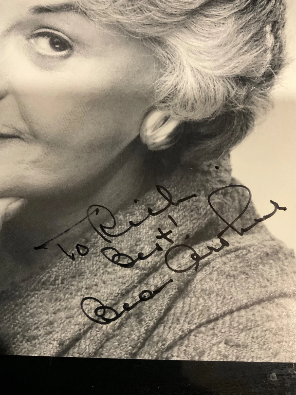 BEA ARTHUR — DECEASED GOLDEN GIRLS MAUDE BEA ARTHUR BEATRICE SIGNED 5x7 PHOTO JSA CK 39539, изображение 2