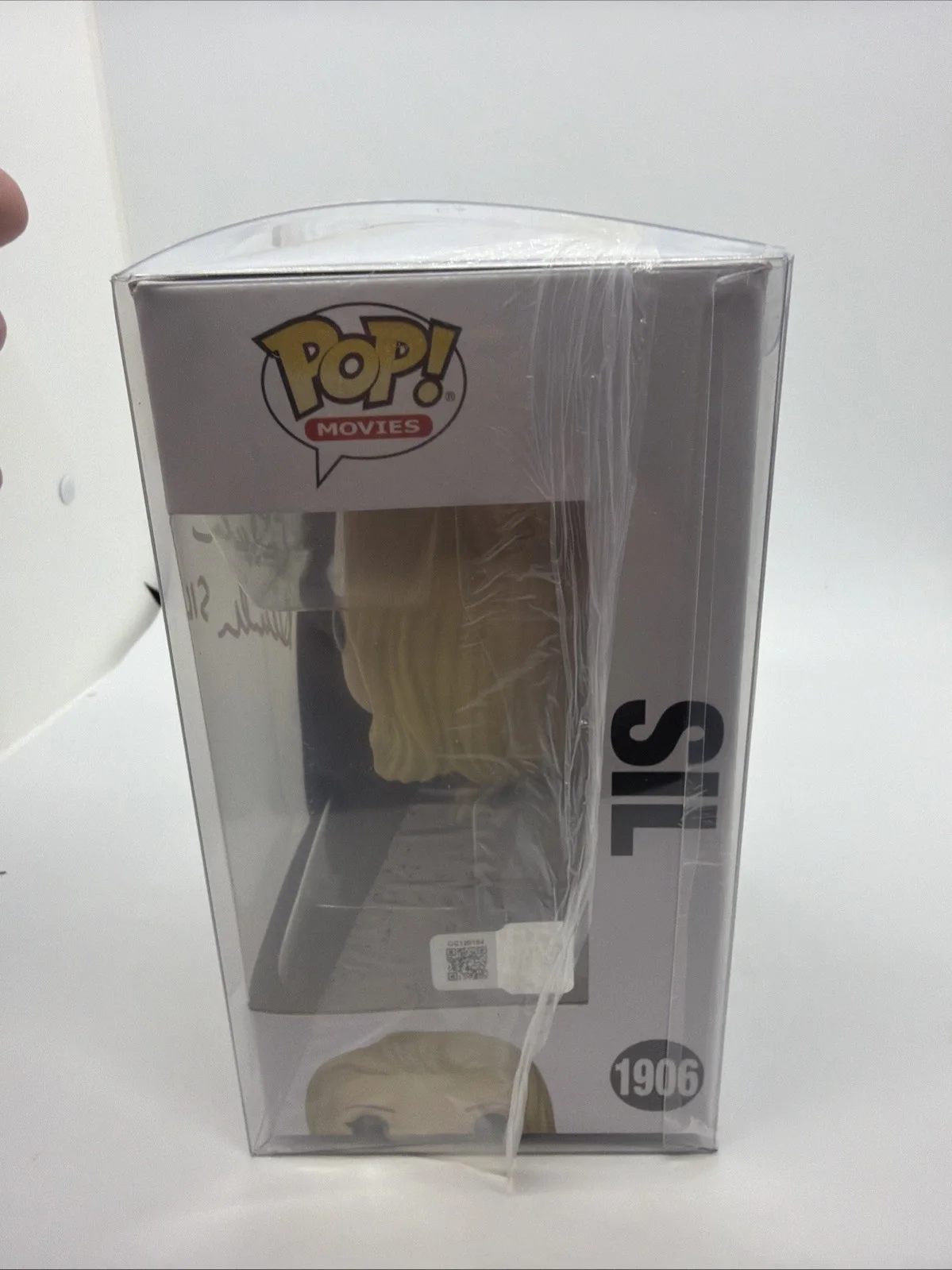 Natasha Henstridge — Natasha Henstridge signed "Sil" Funko #1906 (Species)-OC Celebrity Marketing COA, изображение 2