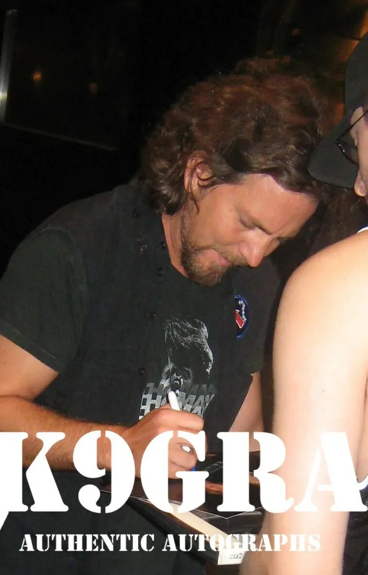 Eddie Vedder Pearl Jam SIGNED Autographed Official MLB Phillies Baseball w ACOA, image 4
