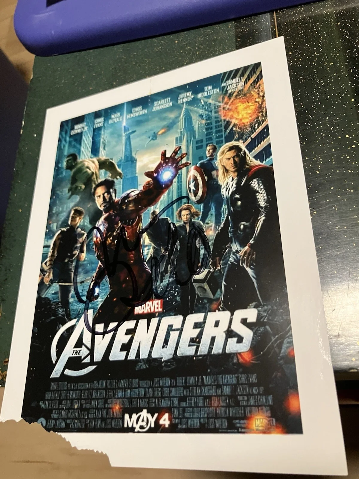 Mark Ruffalo — Mark Ruffalo Signed Avengers Photo, image 2