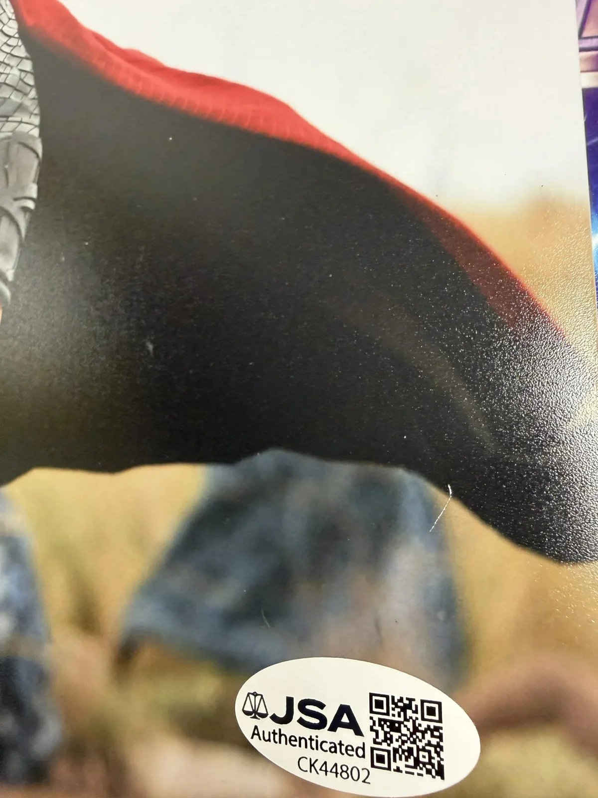 Chris Hemsworth — Chris Hemsworth signed 8x10 Photo Thor Avengers: Infinity War JSA Authentication, image 2