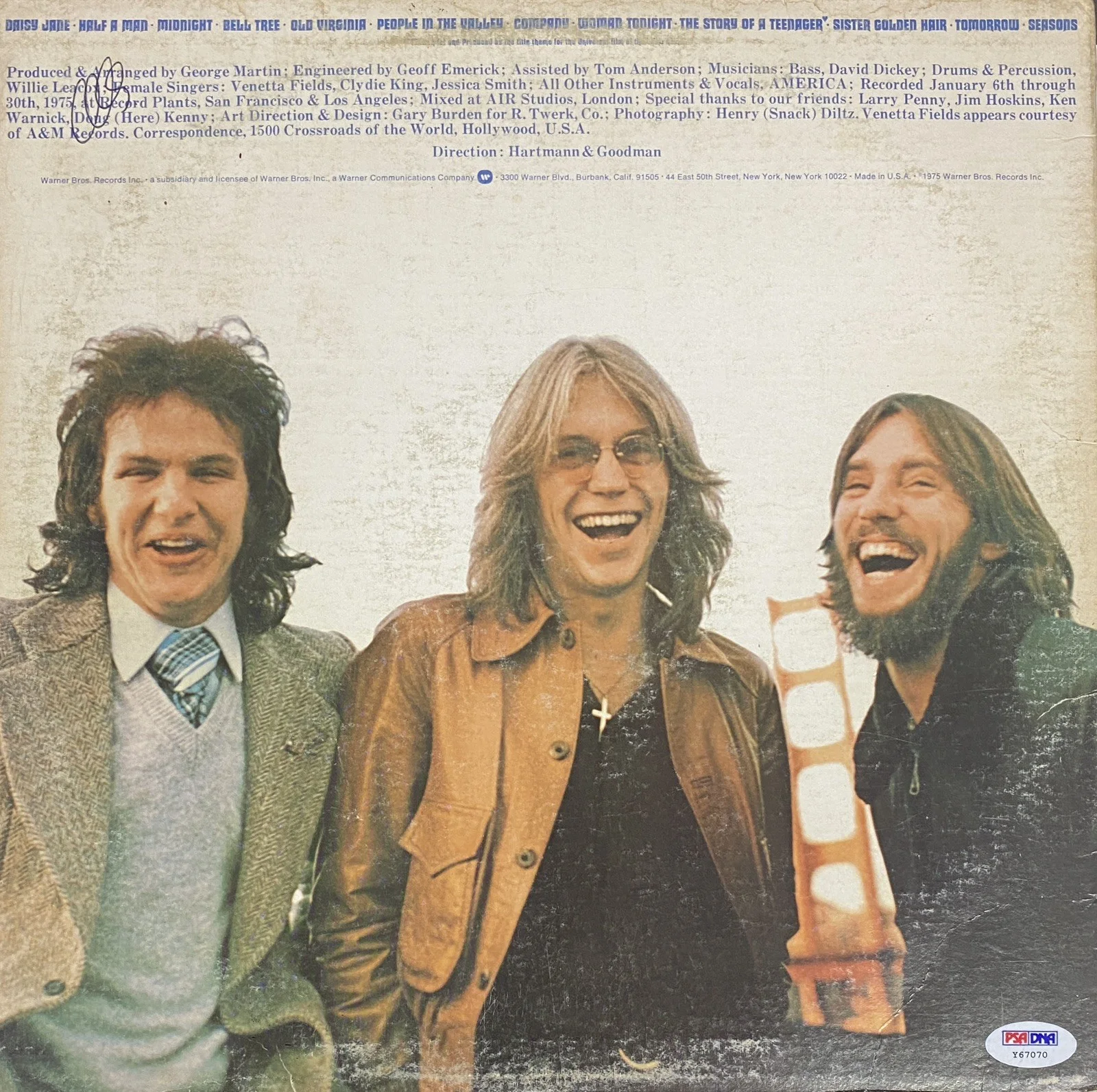 America 'Hearts' LP Signed Gerry Beckley & Dewey Bunnell - PSA, изображение 4