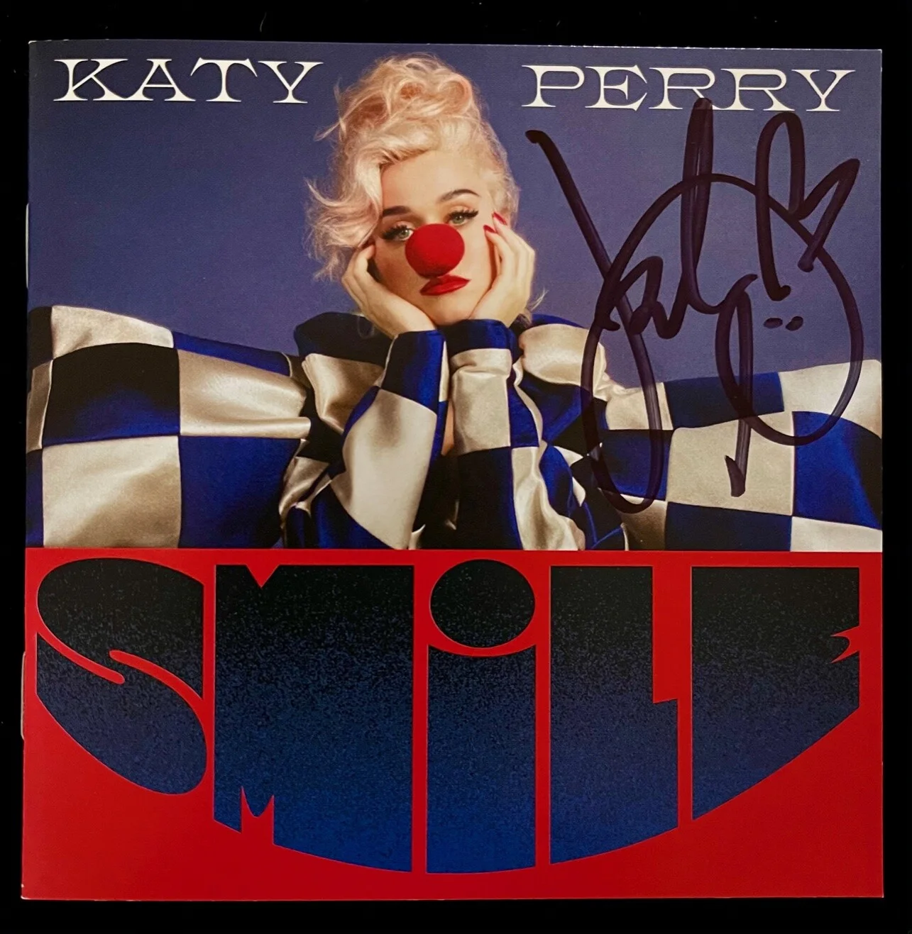 KATY PERRY SMILE SEALED CD & HAND SIGNED AUTOGRAPHED INSERT SOLD @ KATY STORE, image 2