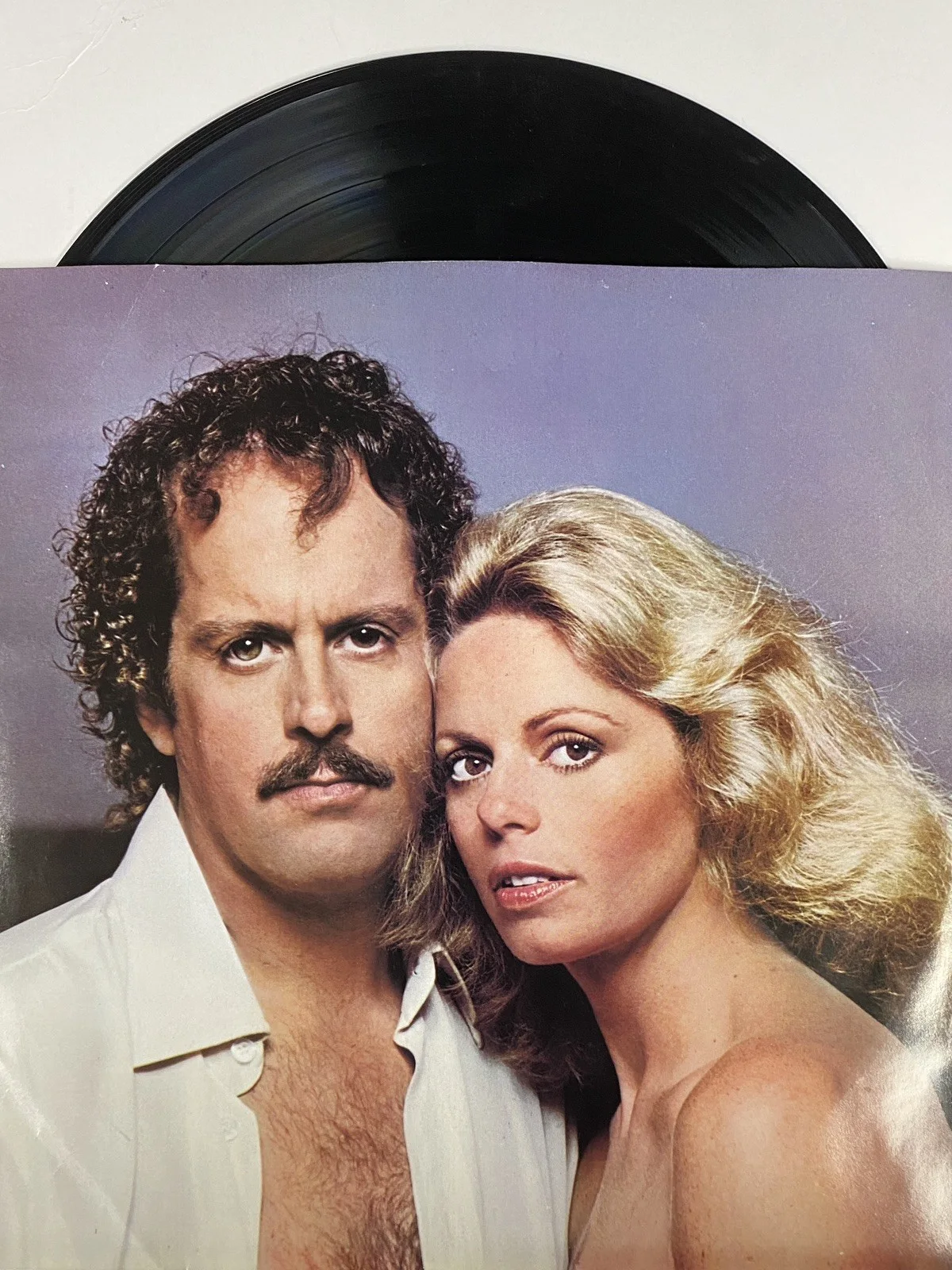 Captain & Tennille Signed "Make Your Move" LP - PSA Daryl Dragon Toni Tennille, изображение 4