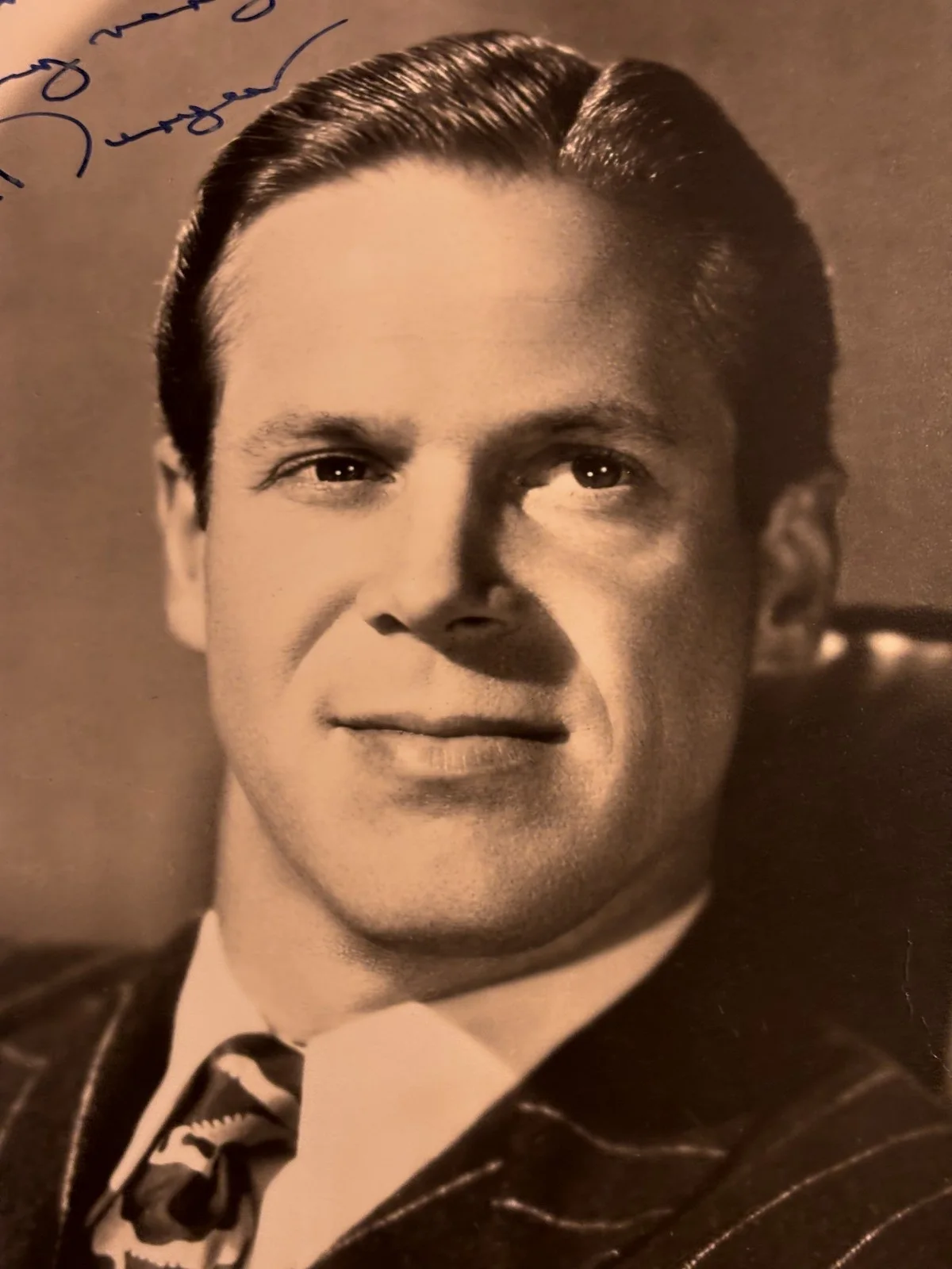 Dan Duryea Rare Very Early Autographed 8/10 Photo 40s Scarlet Street Litle Foxes, изображение 4