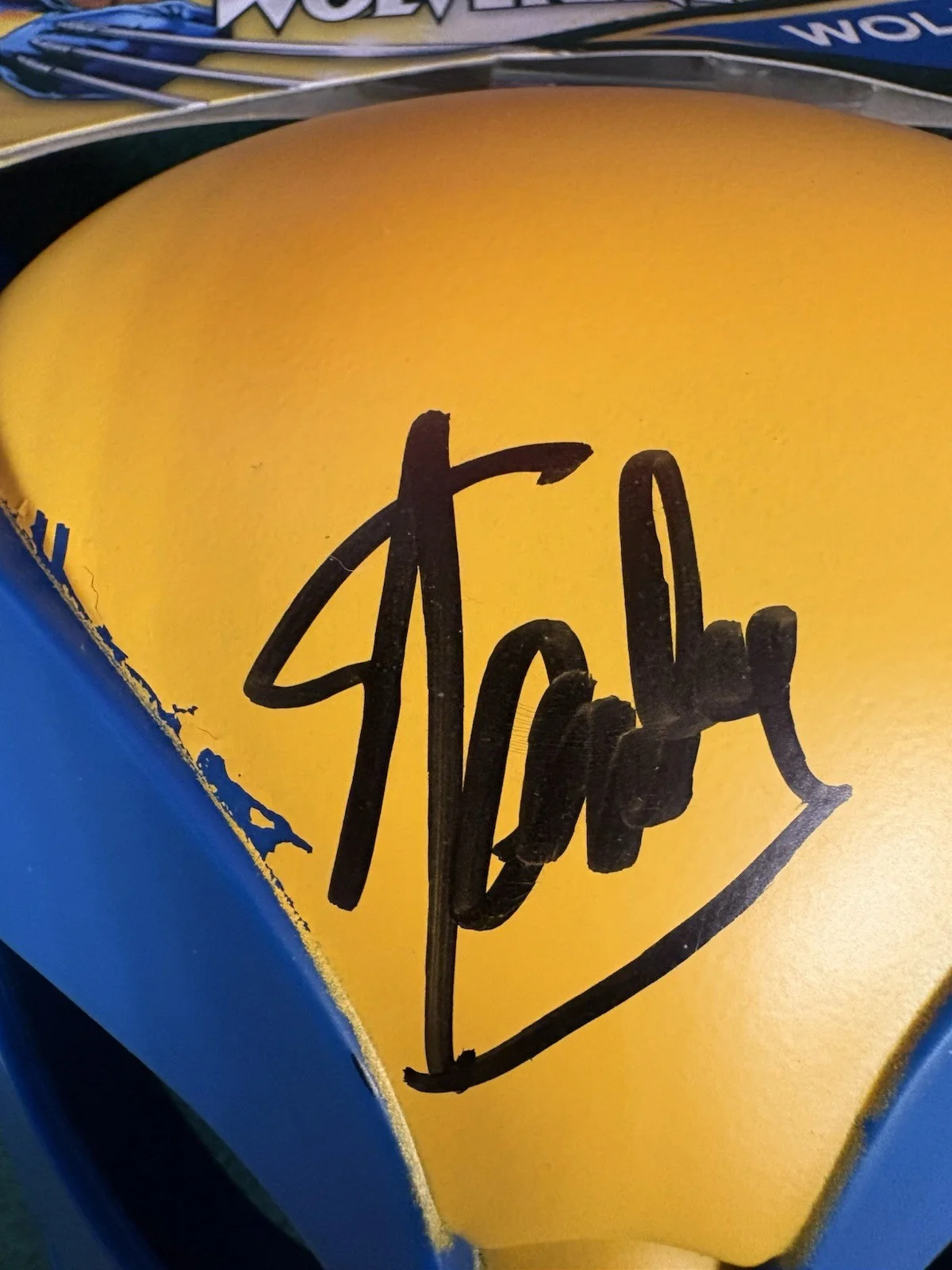 Stan Lee Signed Wolverine Mask, изображение 2