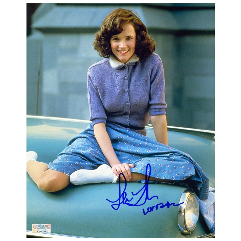 Lea Thompson — Lea Thompson Autographed Back to the Future Lorraine Baines 8x10 Photo