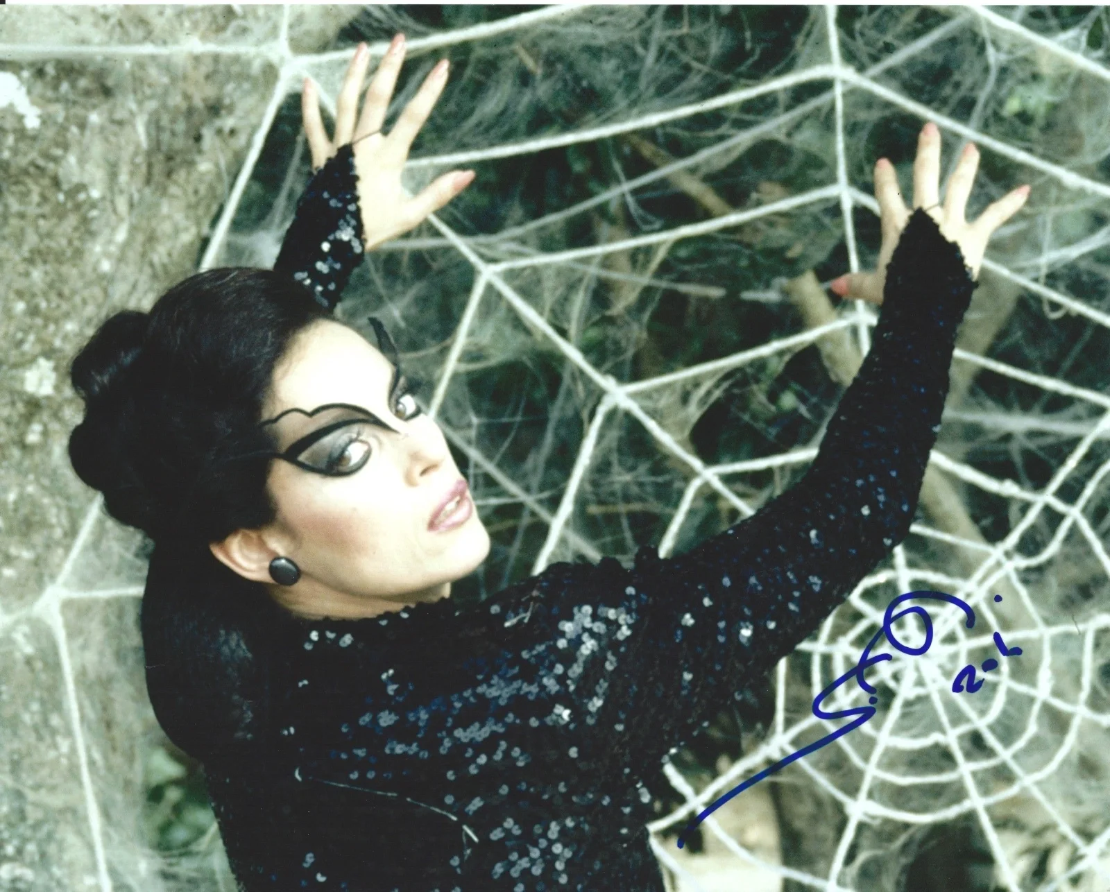 Sonia Braga — Sonia Braga signed Kiss of Spider Woman 8x10 photo - In Person Photo Proof