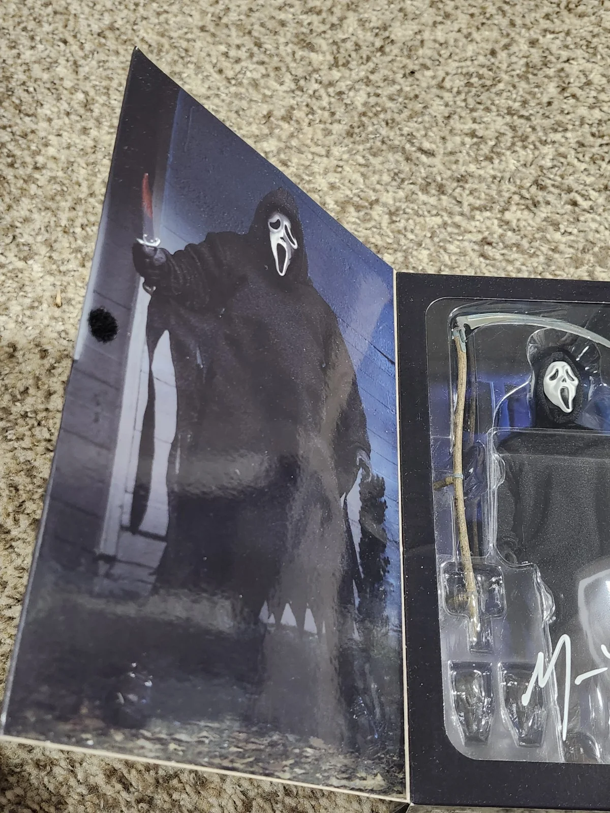 Matthew Lillard "Stu" Signed Autographed Neca Ghostface Scream 7" Action Figure, image 3