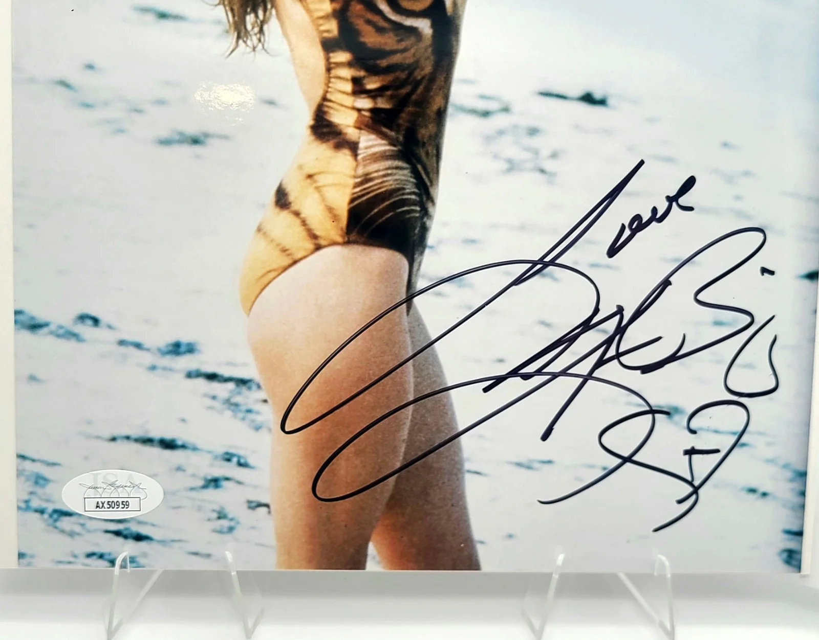 Kim Basinger — Kim Basinger Signed 8x10 Photo – Bond Girl / Batman Autograph – JSA COA, image 2