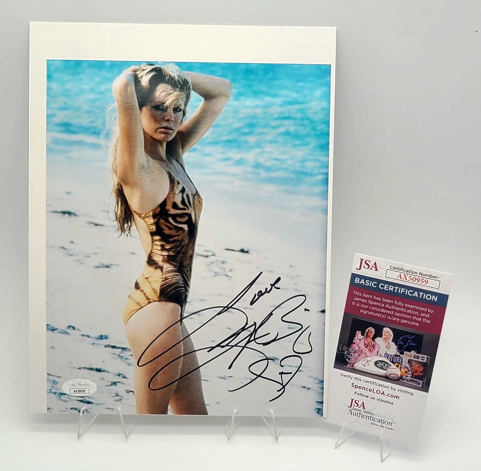 Kim Basinger — Kim Basinger Signed 8x10 Photo – Bond Girl / Batman Autograph – JSA COA, image 3