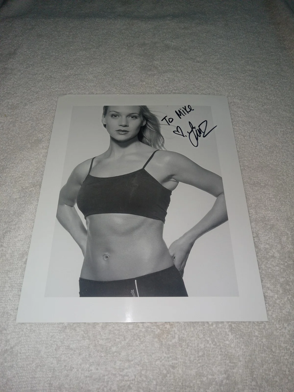 Lindsey Richter — Survivor Africa 2001 Lindsey Richter Signed Autographed Auto 8 x 10 Photo, изображение 2