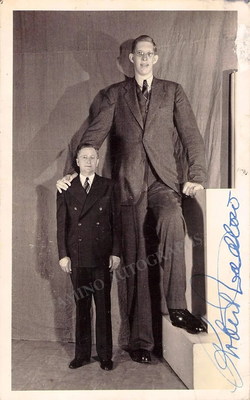 ROBERT WADLOW — ROBERT WADLOW MOVIE 8.5X11 SIGNED PHOTO AUTOGRAPH POSTER WORLDS TALLEST MAN