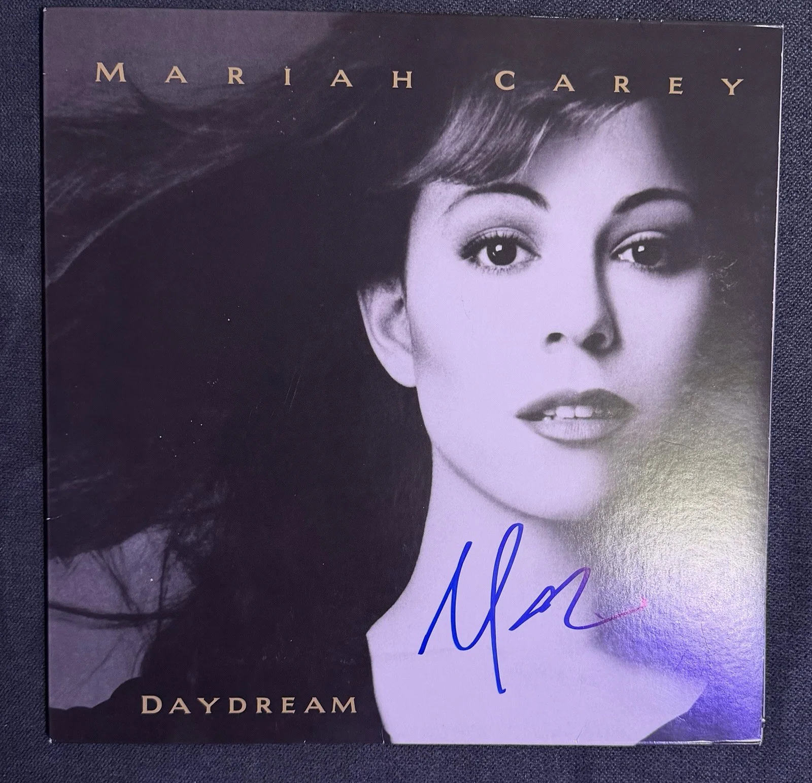 Mariah Carey Signed Daydream Vinyl LP Autographed + Proof Video Authentic, image 2