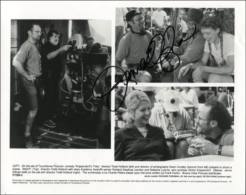 Jenna Elfman — JENNA ELFMAN - PRINTED PHOTOGRAPH SIGNED IN INK