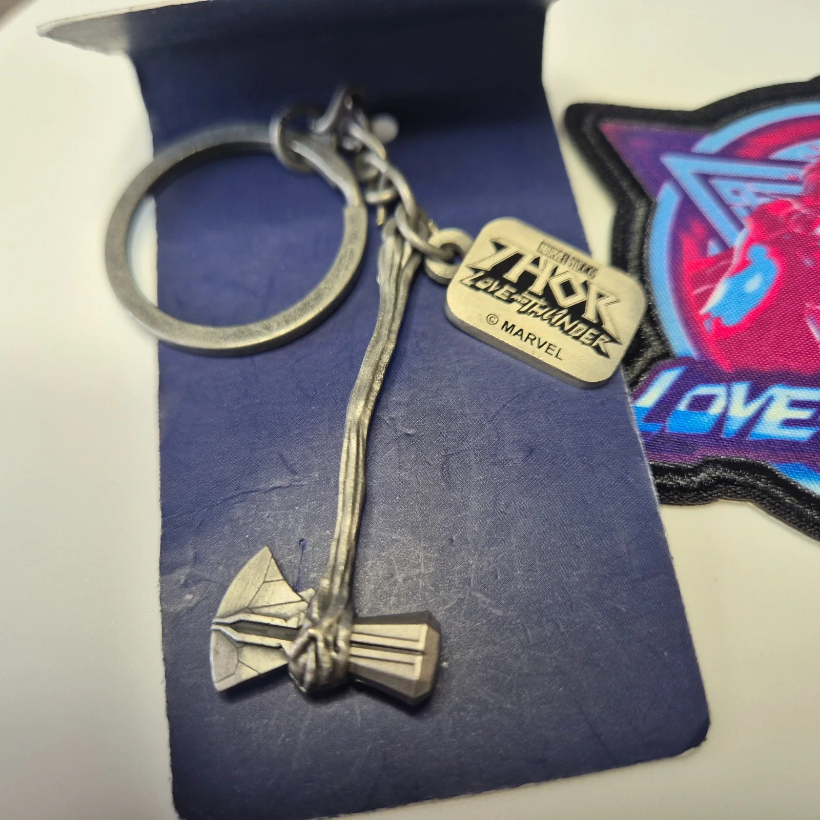 Marvel Thor Love And Thunder Keyring & Patch Set Rare Press Kit Collectors Promo, image 2