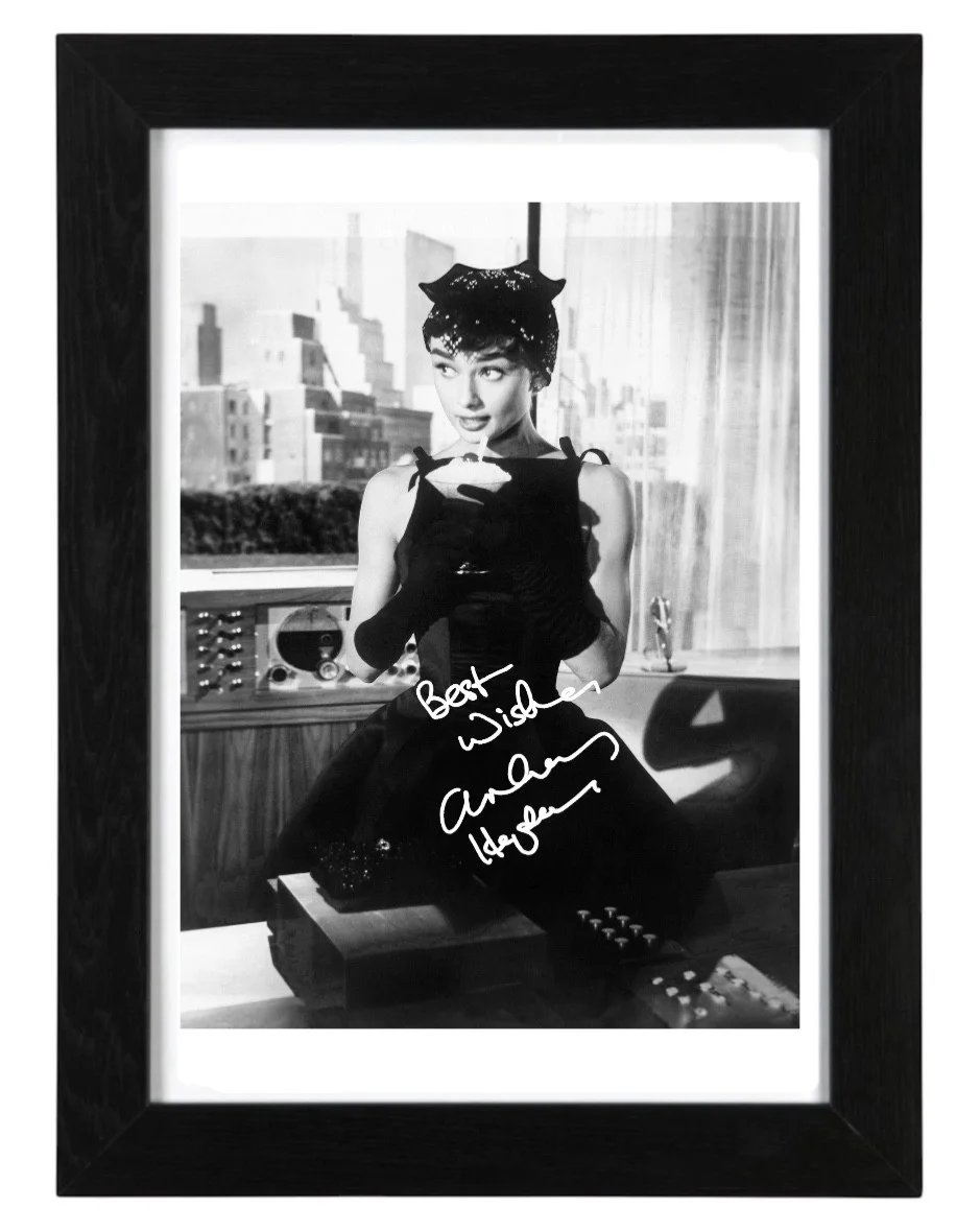 Audrey Hepburn Signed Autograph PHOTO Pre Print Film 6x4/A4/A4 Framed, image 3