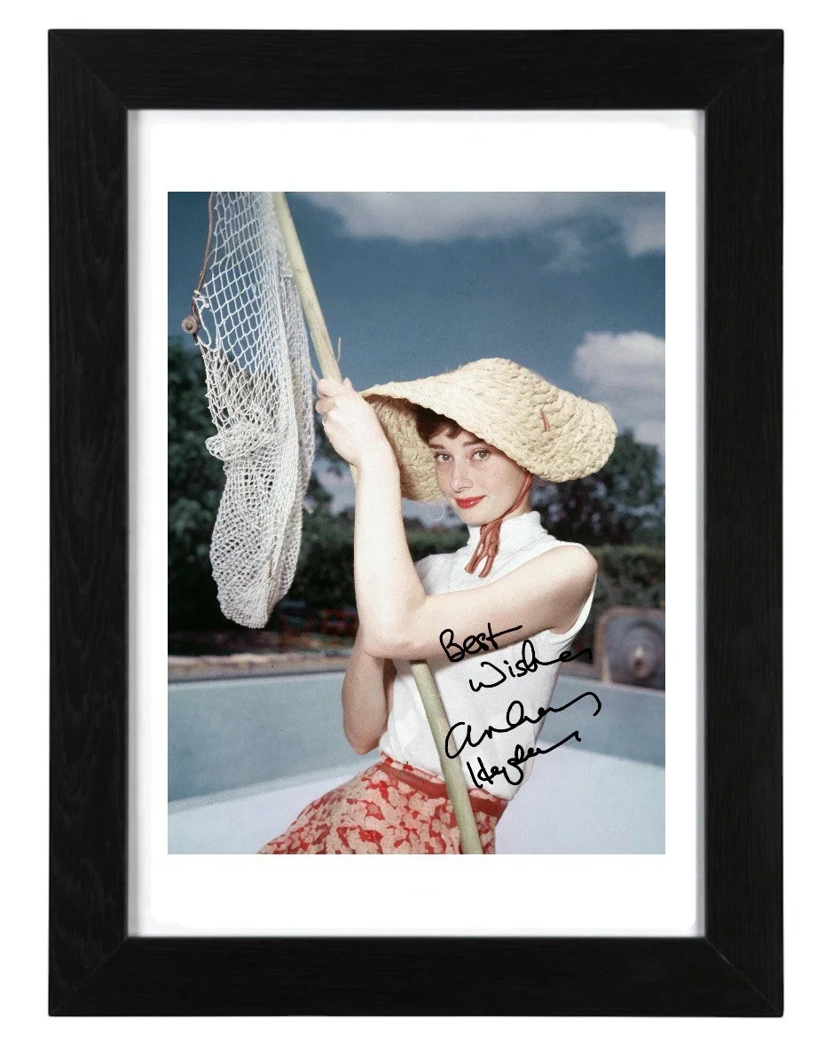 Audrey Hepburn Signed Autograph PHOTO Pre Print Film 6x4/A4/A4 Framed, изображение 2