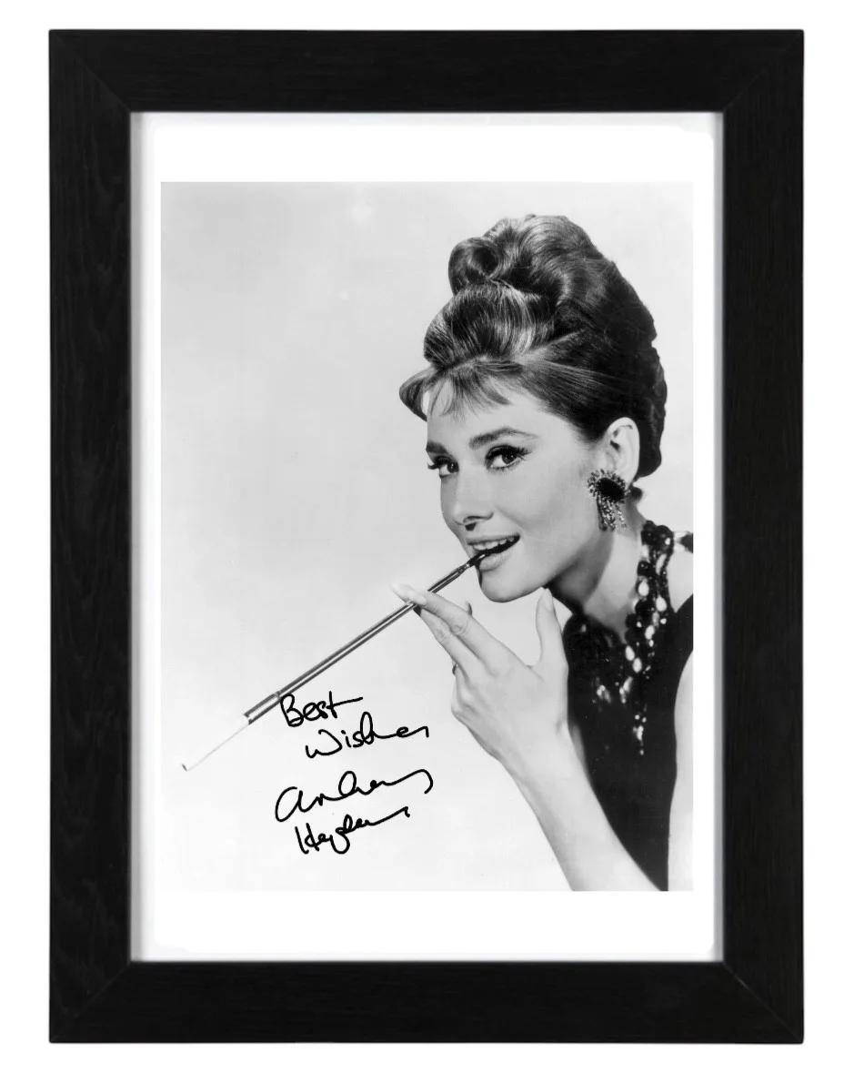 Audrey Hepburn Signed Autograph PHOTO Pre Print Film 6x4/A4/A4 Framed, image 3