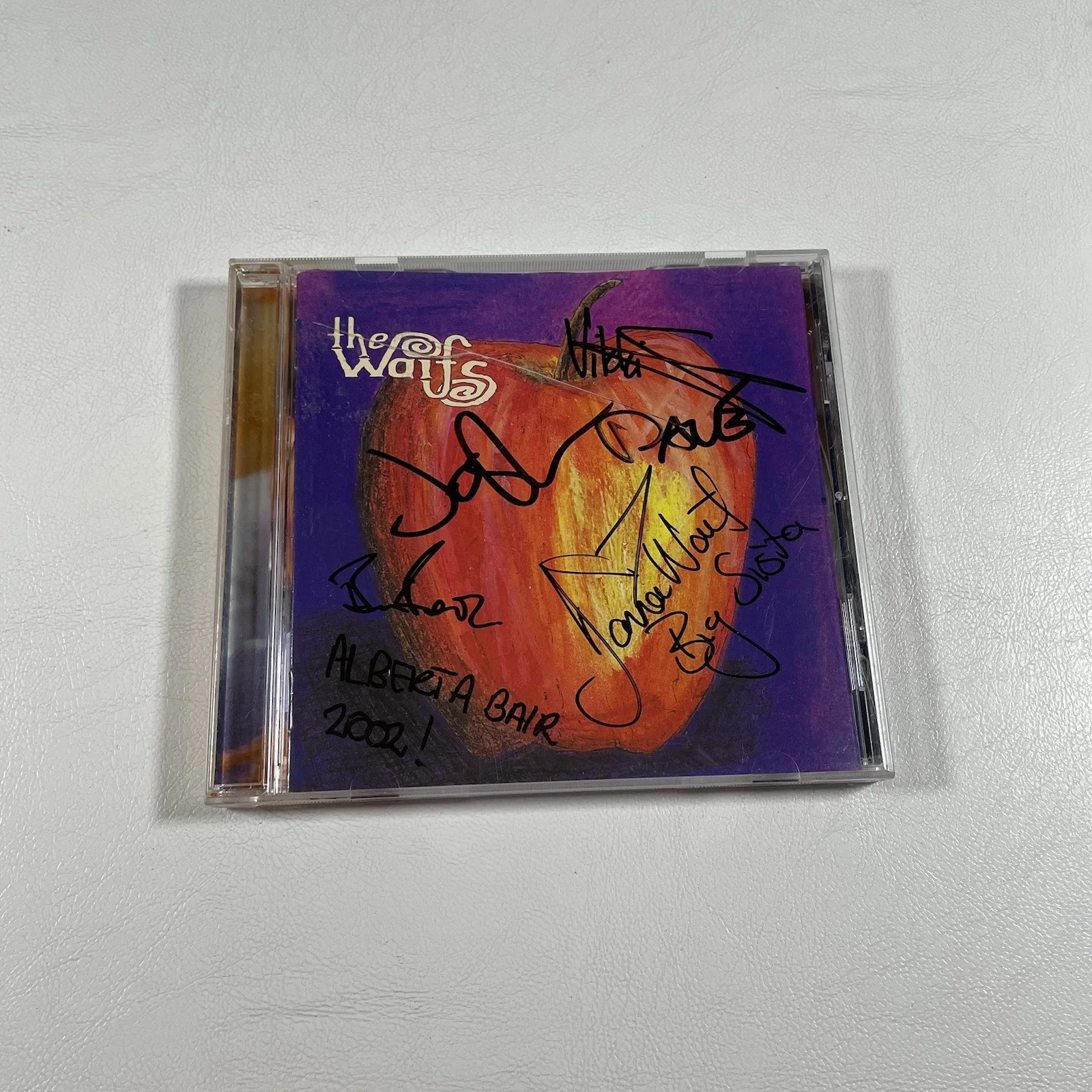 The Waifs Signed CD Insert Shelter Me Album 1998 Autographed Music Preowned, image 2