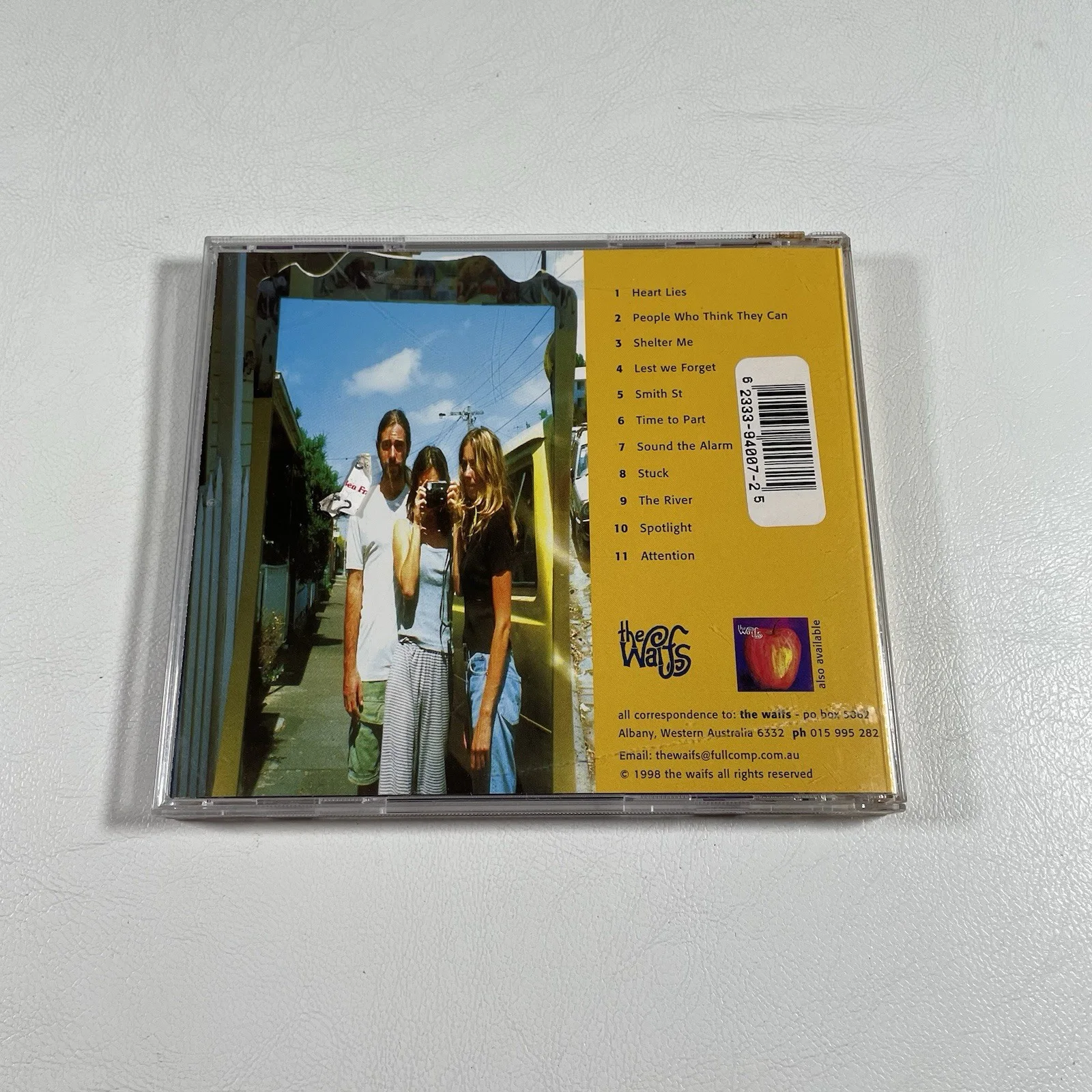 The Waifs Signed CD Insert Shelter Me Album 1998 Autographed Music Preowned, image 5