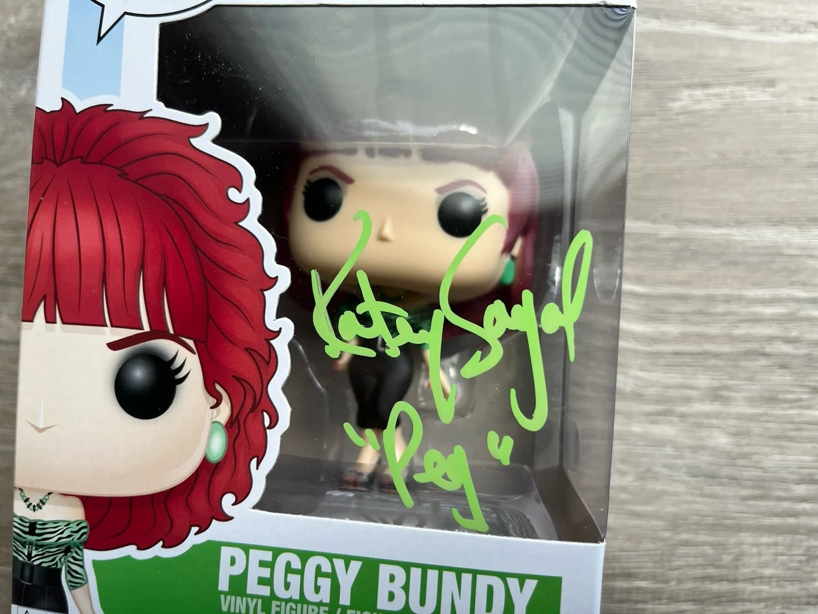 Katey Sagal — Katey Sagal Signed Peg Bundy Funko Pop Beckett COA Married With Children #689, image 4