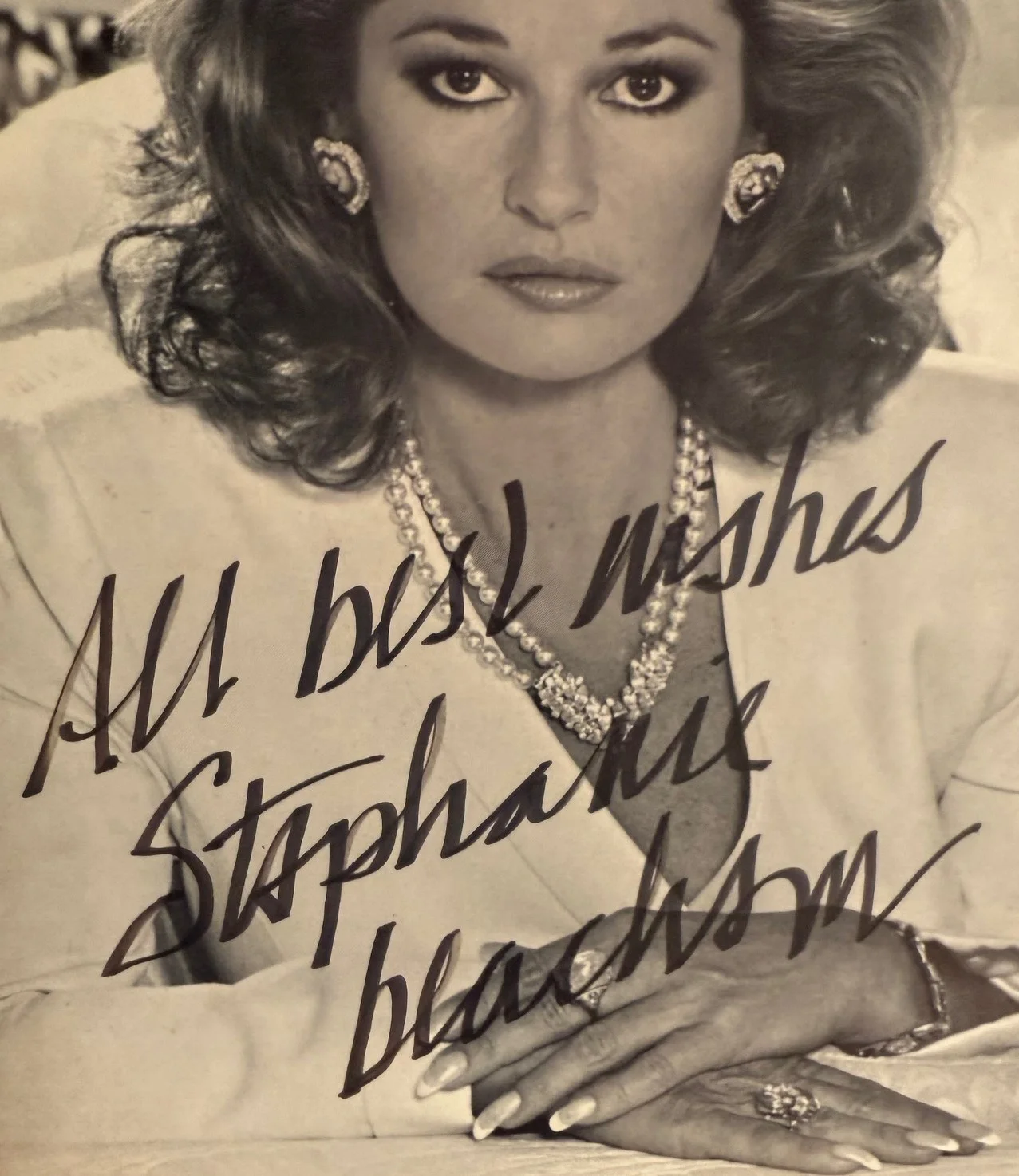 Stephanie Beacham — PSA/DNA slabbed & signed STEPHANIE BEACHAM autographed 5"x 7" Photo DYNASTY #2, image 2