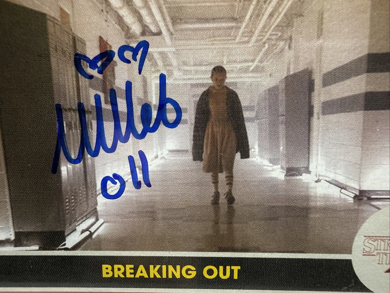 Millie Bobby Brown — 2019 Topps Millie Bobby Brown Stranger Things Card #42 Beckett Authentic AUTO 10, image 5