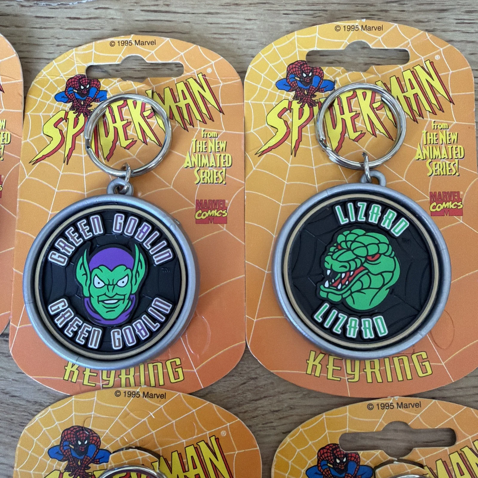 Rare Marvel 1995 Spiderman Keyring Set Of 6 New Old Stock, изображение 3