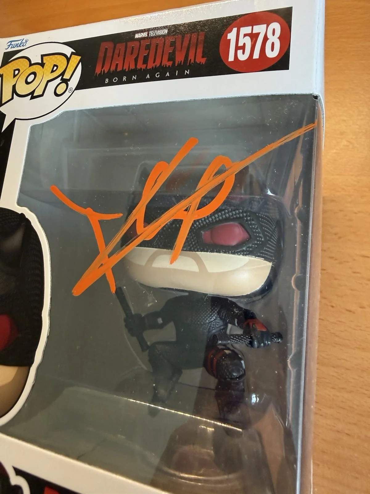 Brand New Signed Daredevil Born Again Funkopop 1578 By Charlie Cox With Proof, изображение 4