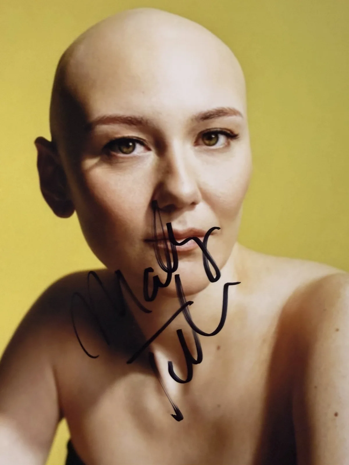 Molly Tuttle Signed 8x10 Photo Autographed Bluegrass Guitarist JSA COA, изображение 3