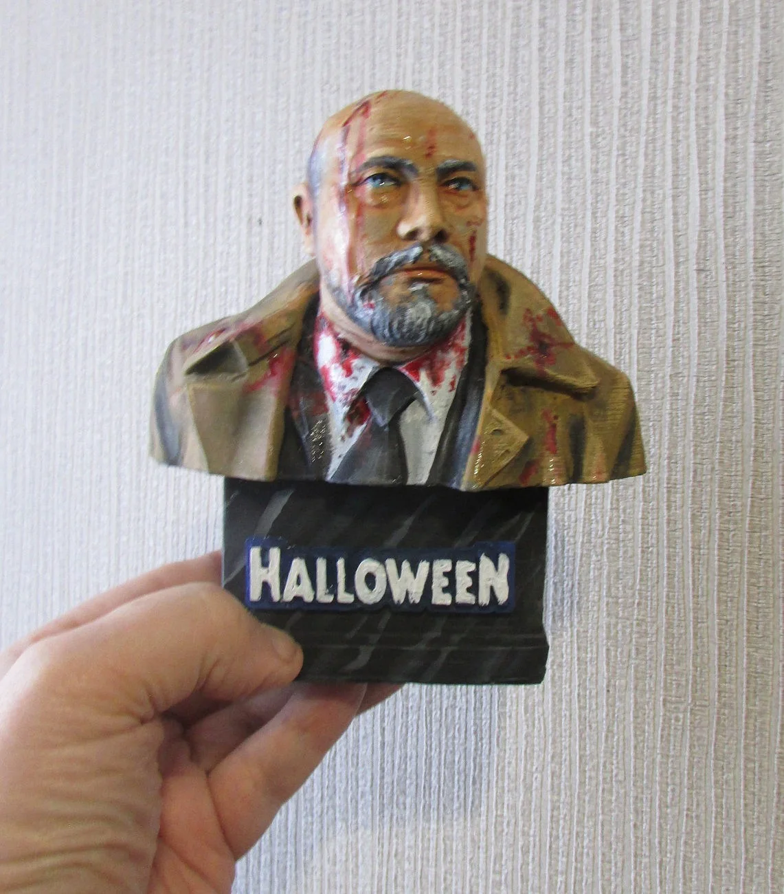 JOHN CARPENTER'S HALLOWEEN DR. LOOMIS 1/3 BUST/ STATUE FINISHED, image 4