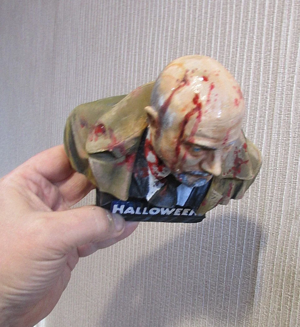 JOHN CARPENTER'S HALLOWEEN DR. LOOMIS 1/3 BUST/ STATUE FINISHED, image 5