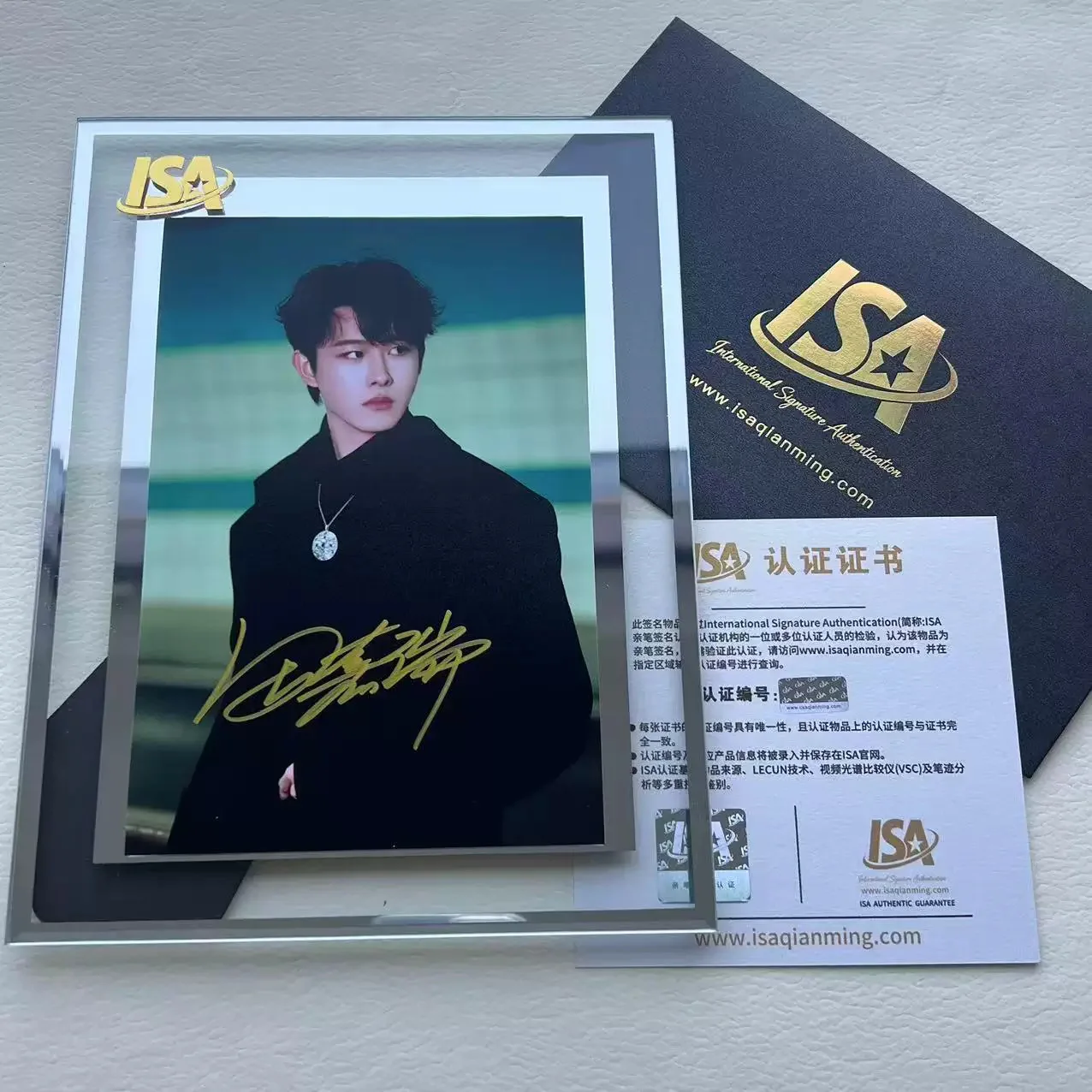 chinese Tian Ruijia Autographed Signed Photos set !! New styles, изображение 2