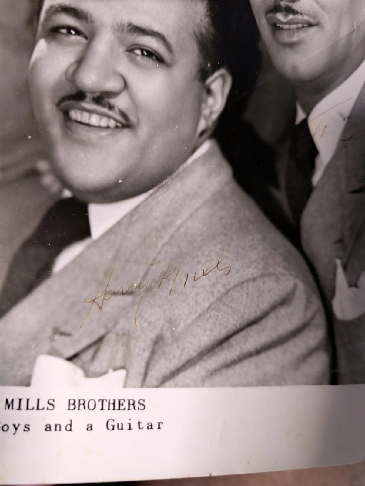 The Mills Brothers Signed 8x10 Photo Publicity Harry Herbert Autograph READ, image 5