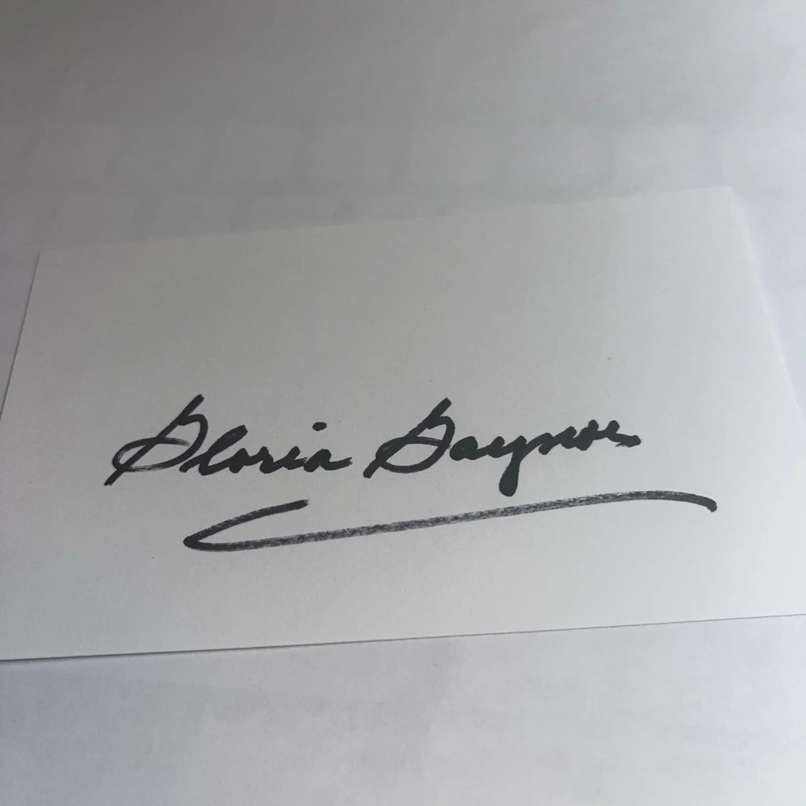 Gloria Gaynor — Gloria Gaynor Signed Auto 3x5 Index Card I Will Survive- Disco Legend