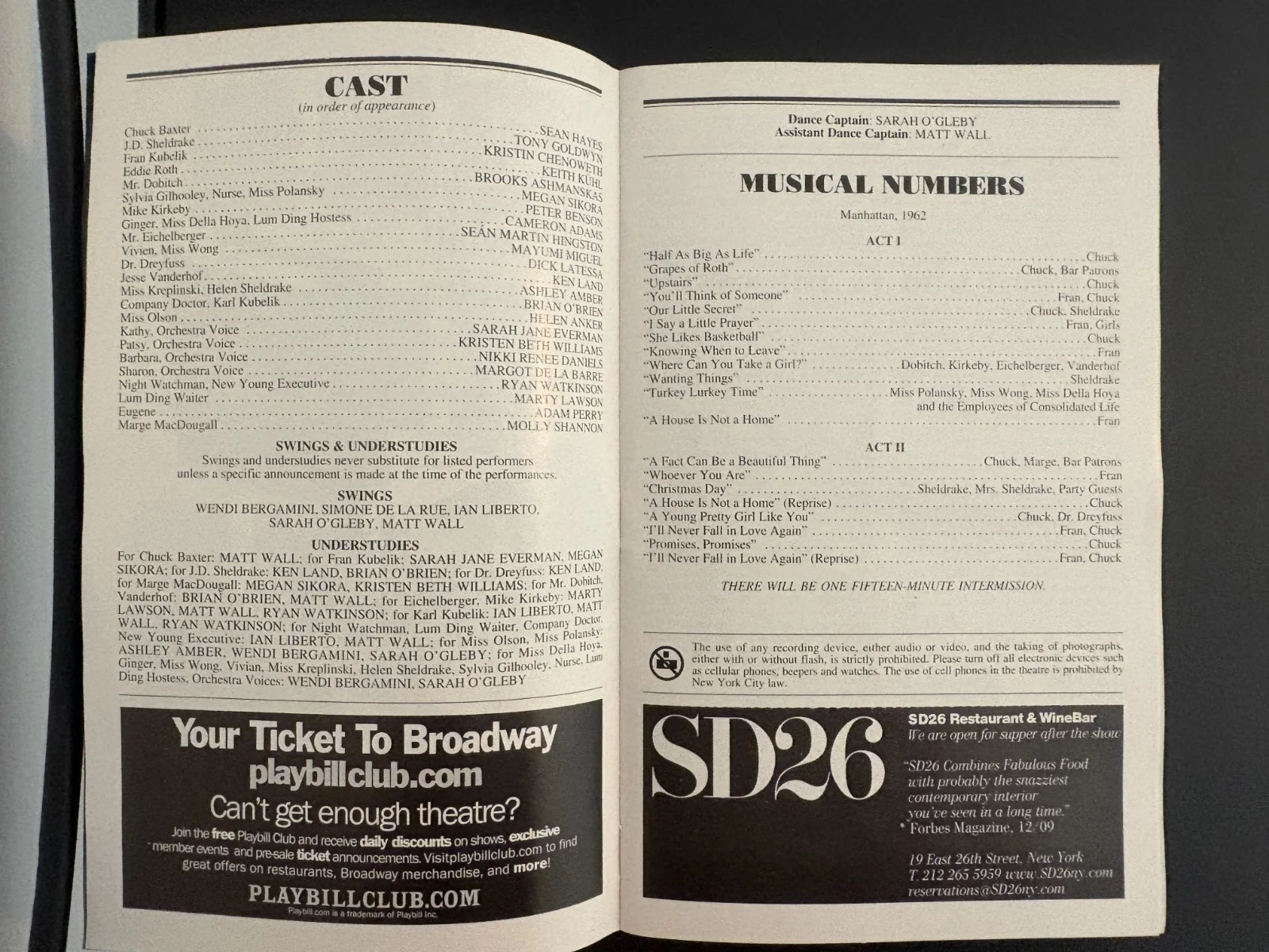 Kristin Chenoweth — * Kristin Chenoweth Sean Hayes Tony Goldwyn SIGNED Promises Promises Playbill, изображение 2