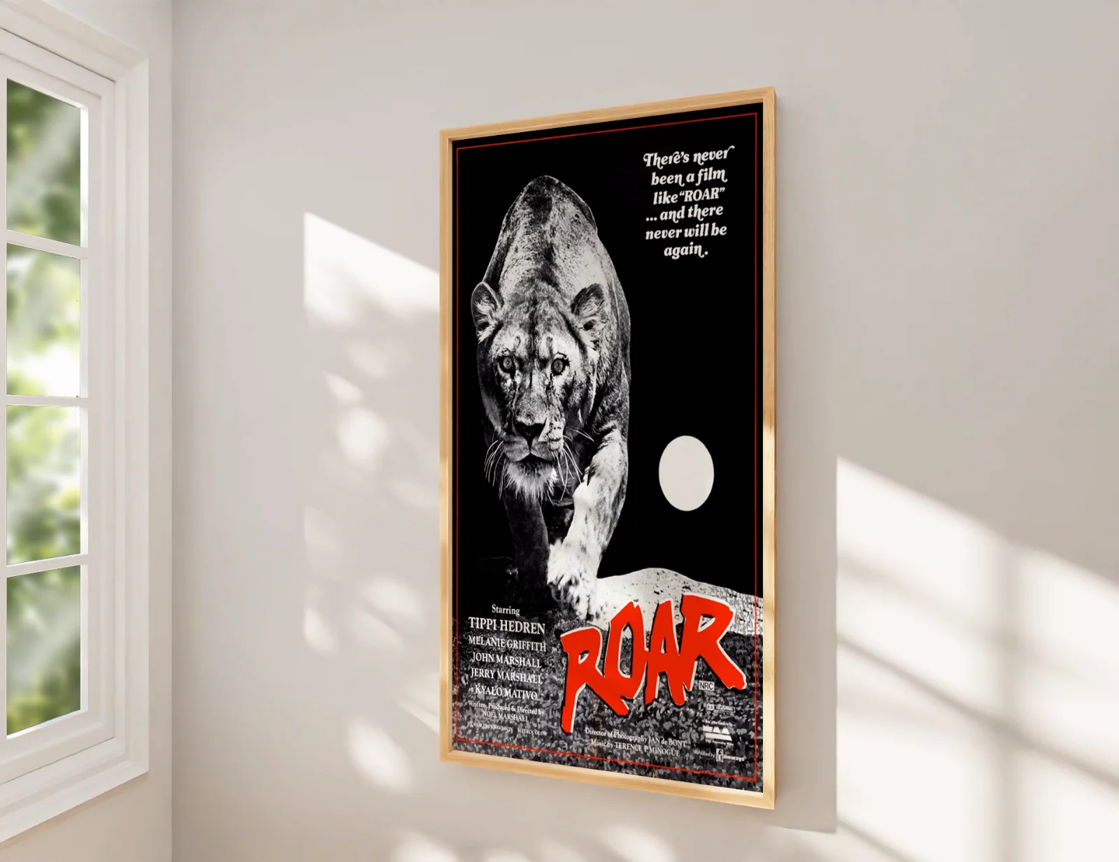 Roar - 1981 Adventure Eco-Drama Restored 27.2" x 41" US One Sheet, изображение 2