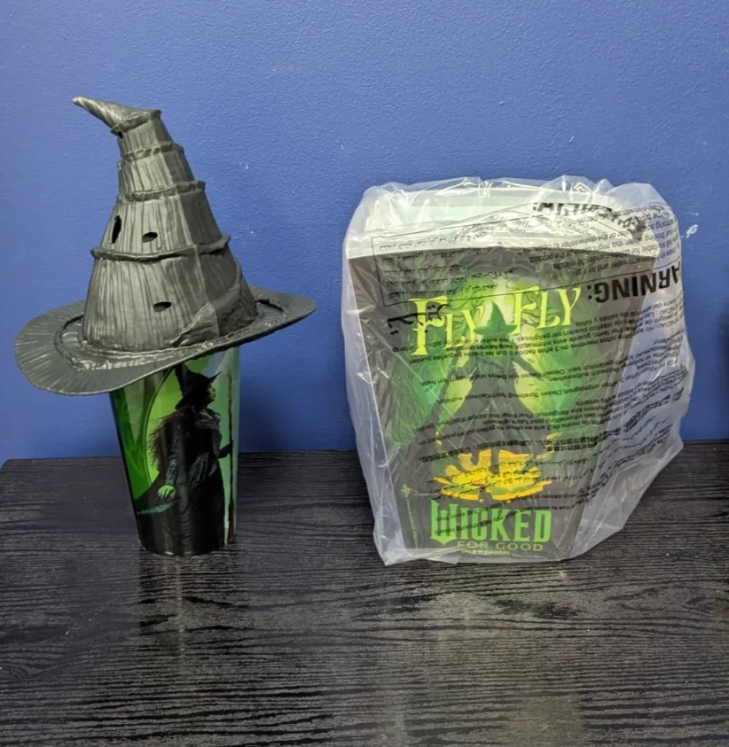Wicked For Good LED Popcorn Bucket and Cinema Elphaba Witch Hat Cup - New -, image 3