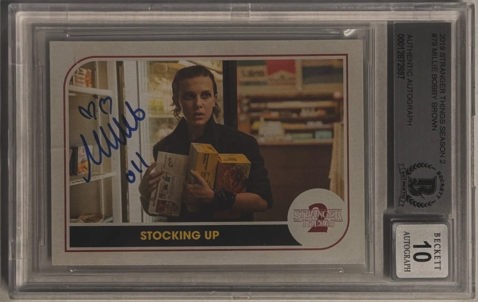 Millie Bobby Brown — 2019 Topps Millie Bobby Brown Stranger Things Card #79 Beckett Authentic AUTO 10, изображение 2