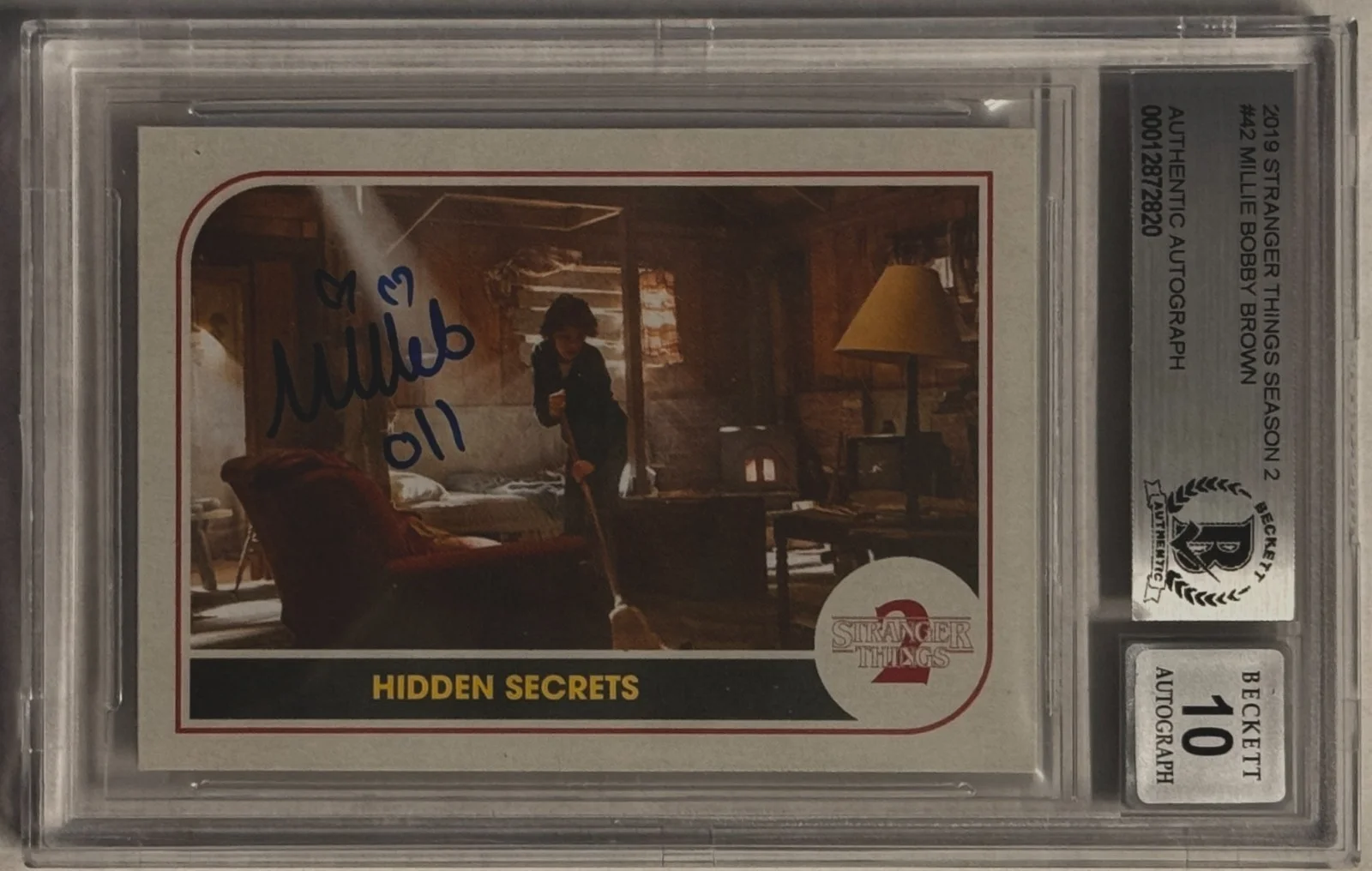Millie Bobby Brown — 2019 Topps Millie Bobby Brown Stranger Things Card #42 Beckett Authentic AUTO 10, изображение 2