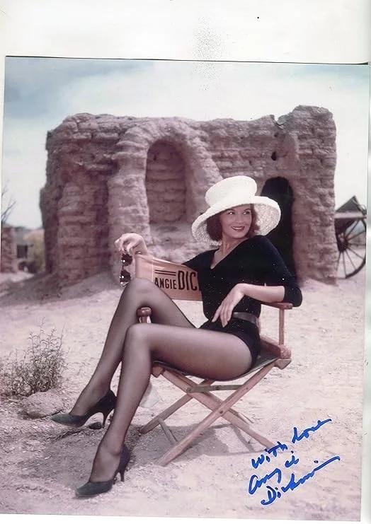 Angie Dickinson — *ANGIE DICKINSON * sexy "Rio Bravo" movie set signed 8x10 photo